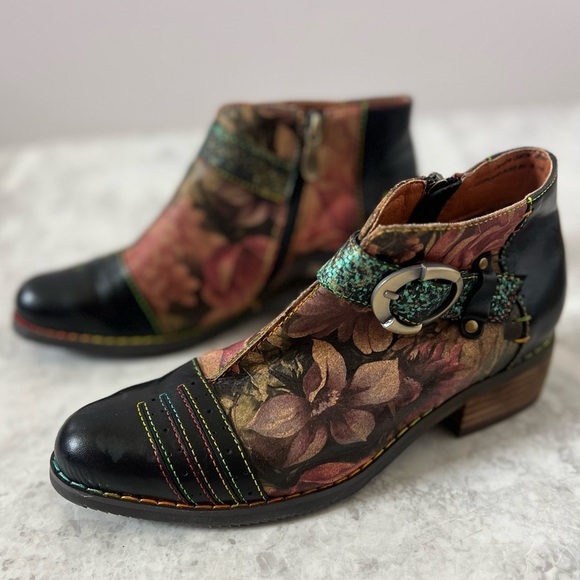 L’ARTISTE Spring Step Georgiana Rose Ankle Booties 38 - 7.5 Handpainted Boho Art - Picture 3 of 7
